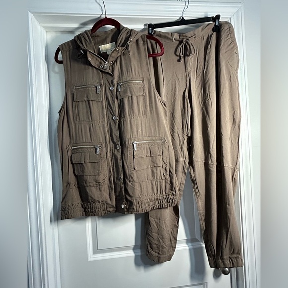 PANTS ONLY- Michael Kors Joggers- Size 10 - Picture 1 of 3